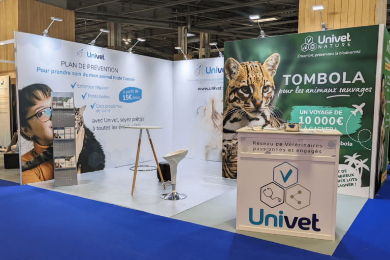 Habillez votre desk - stand Univet - Plateforme Expose